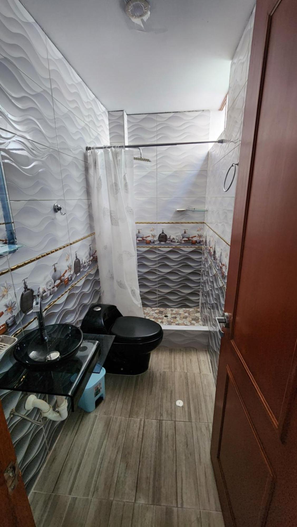 Transfer Vip Hostel Lima Eksteriør billede